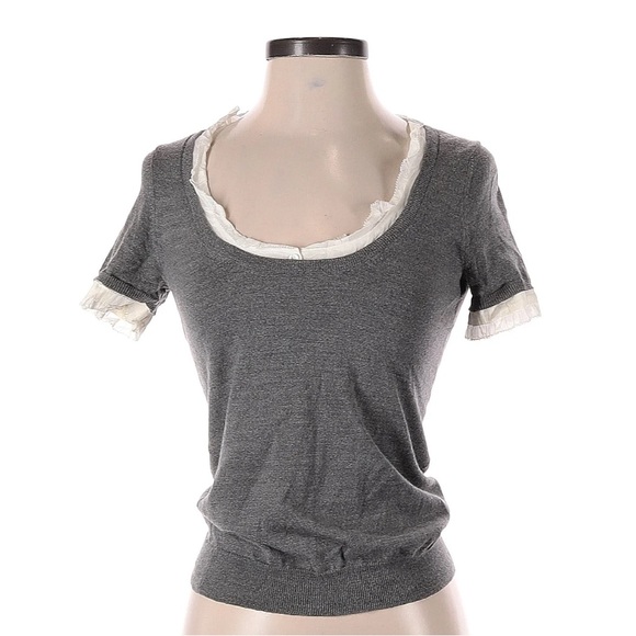 THEORY Wool Scoop Neck with White Ruffle neckline and cuffs . - Picture 2 of 8